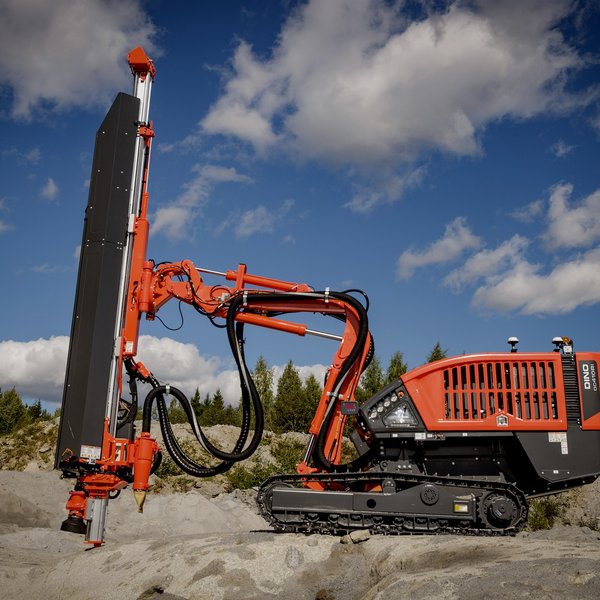 Aussenhammerbohrgerät Sandvik Dino DC410Ri 